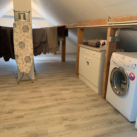 Holiday Home In Quiet Beautiful Area With Two Separate, Modern, Furnished Apartments Deutsch-Wagram Exteriör bild